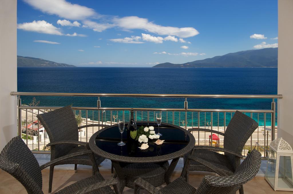 Odyssey Hotel & Spa Agia Efimia Bagian luar foto
