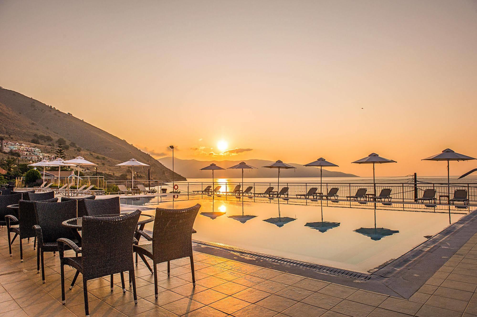 Odyssey Hotel & Spa Agia Efimia Bagian luar foto