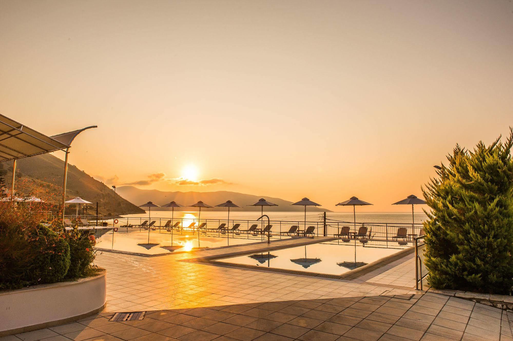 Odyssey Hotel & Spa Agia Efimia Bagian luar foto